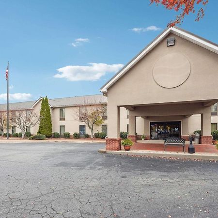 Quality Inn & Suites Dawsonville Luaran gambar