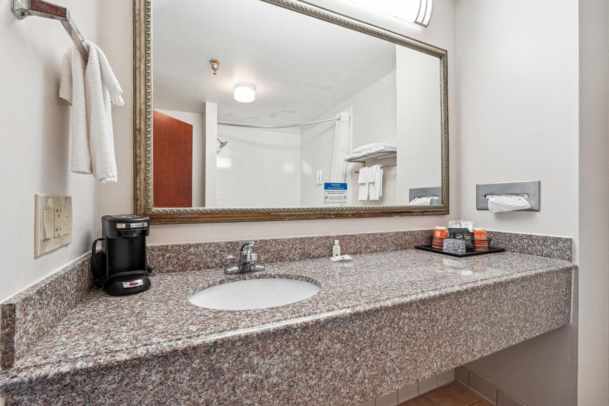 Quality Inn & Suites Dawsonville Luaran gambar