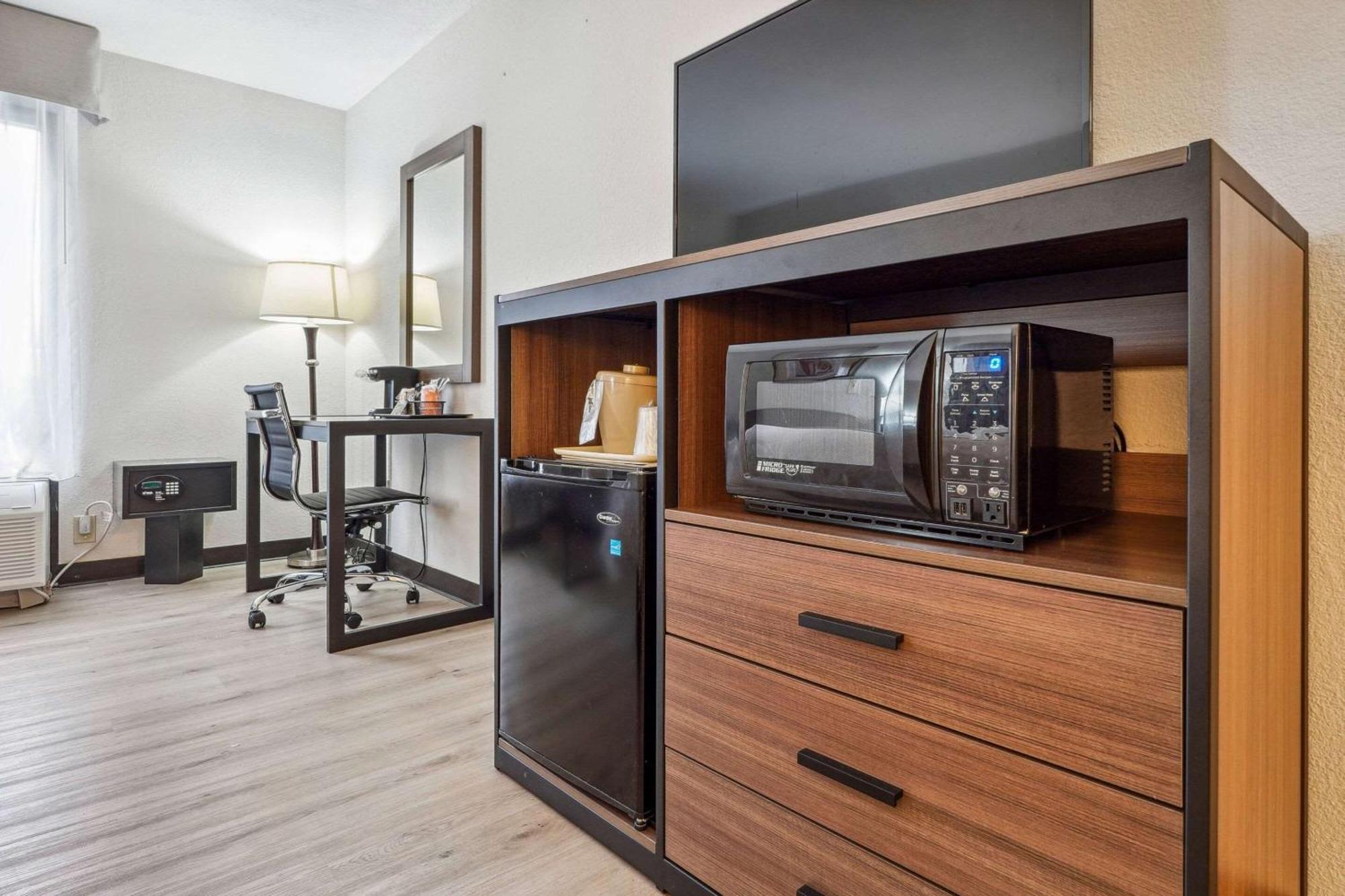 Quality Inn & Suites Dawsonville Luaran gambar