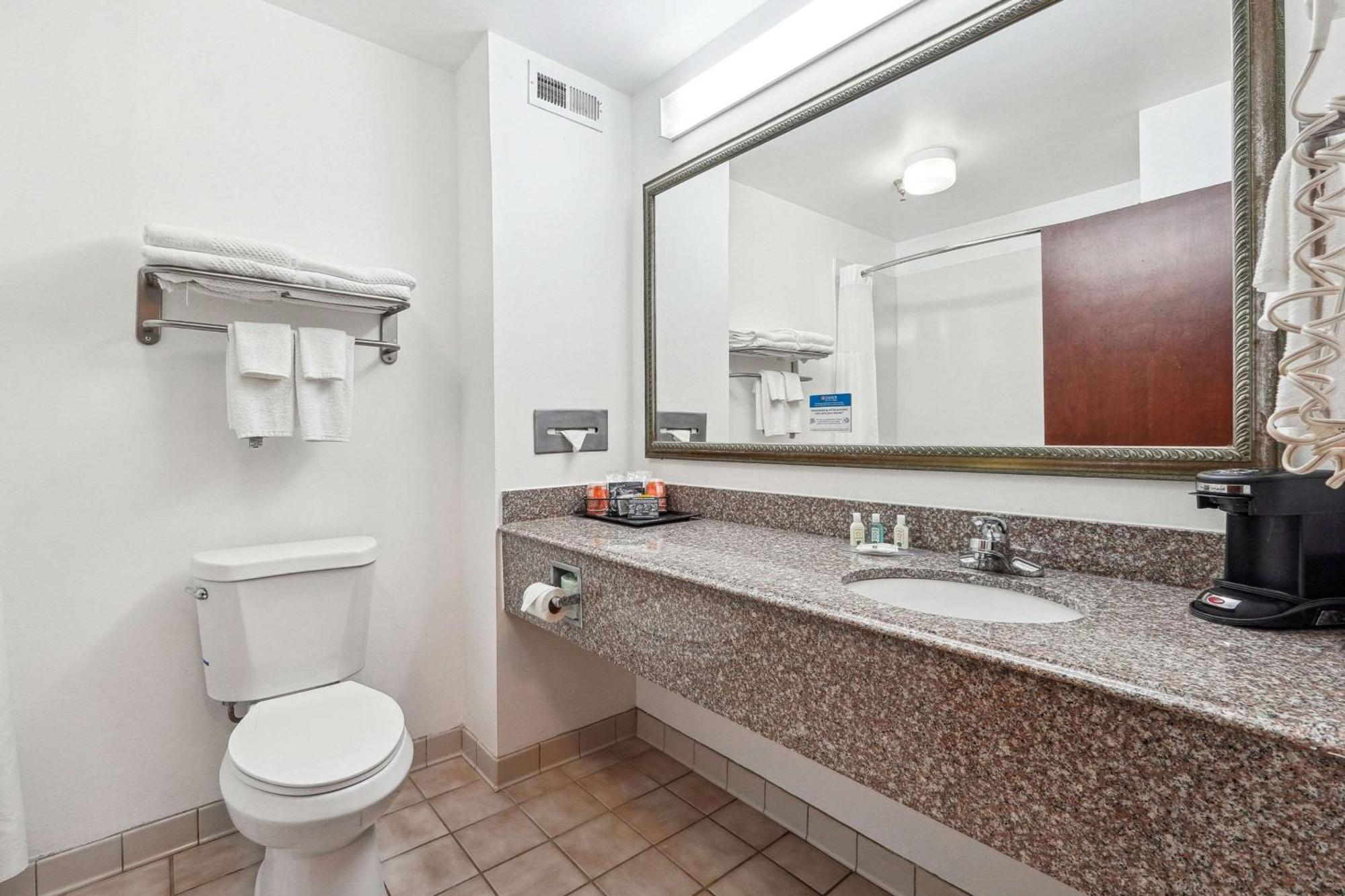 Quality Inn & Suites Dawsonville Luaran gambar