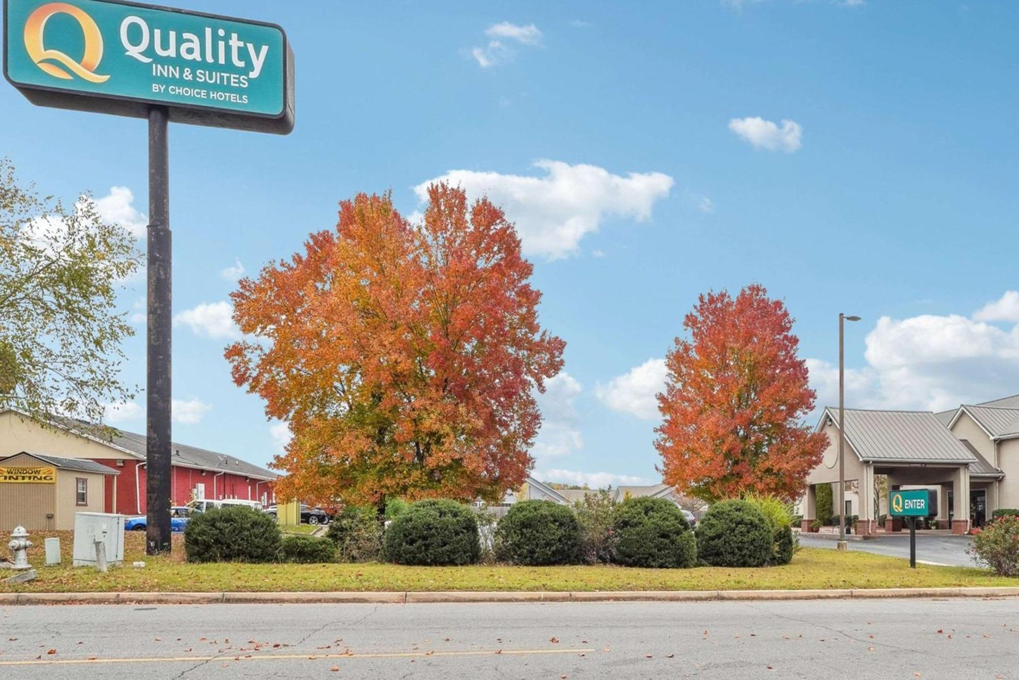 Quality Inn & Suites Dawsonville Luaran gambar
